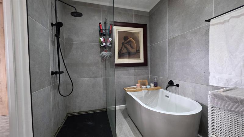 2 Bedroom Property for Sale in Groot Brakrivier Central Western Cape